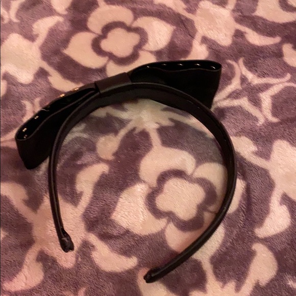 2 black headbands with a stylish big black bow ‼️ - Picture 4 of 7